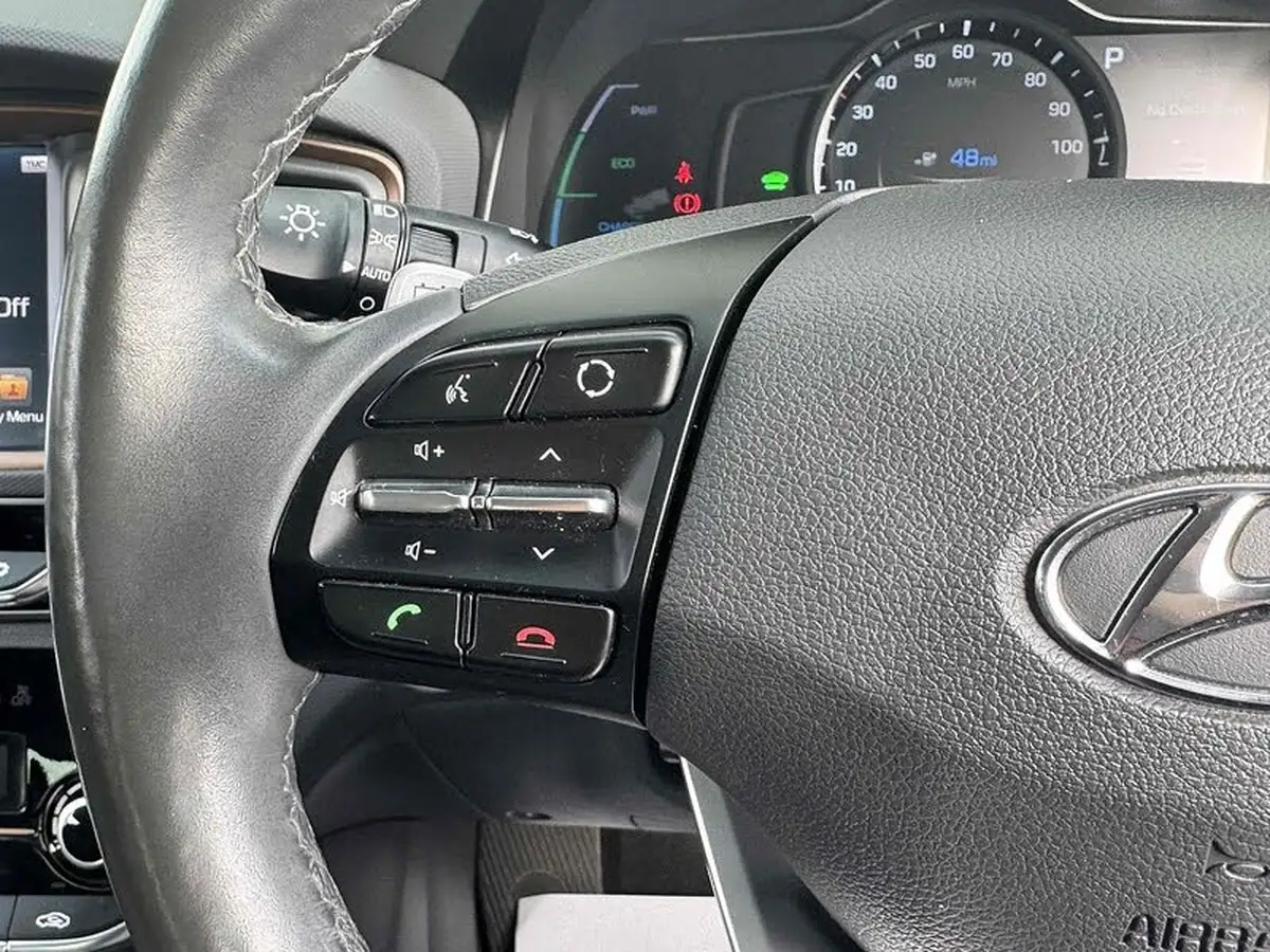 2019-hyundai-ioniq-e-premium-electric-88kw-big-41