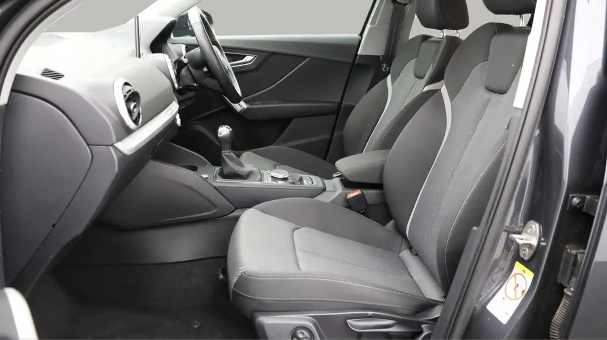 2021-audi-q2-15-35-tfsi-sport-big-14