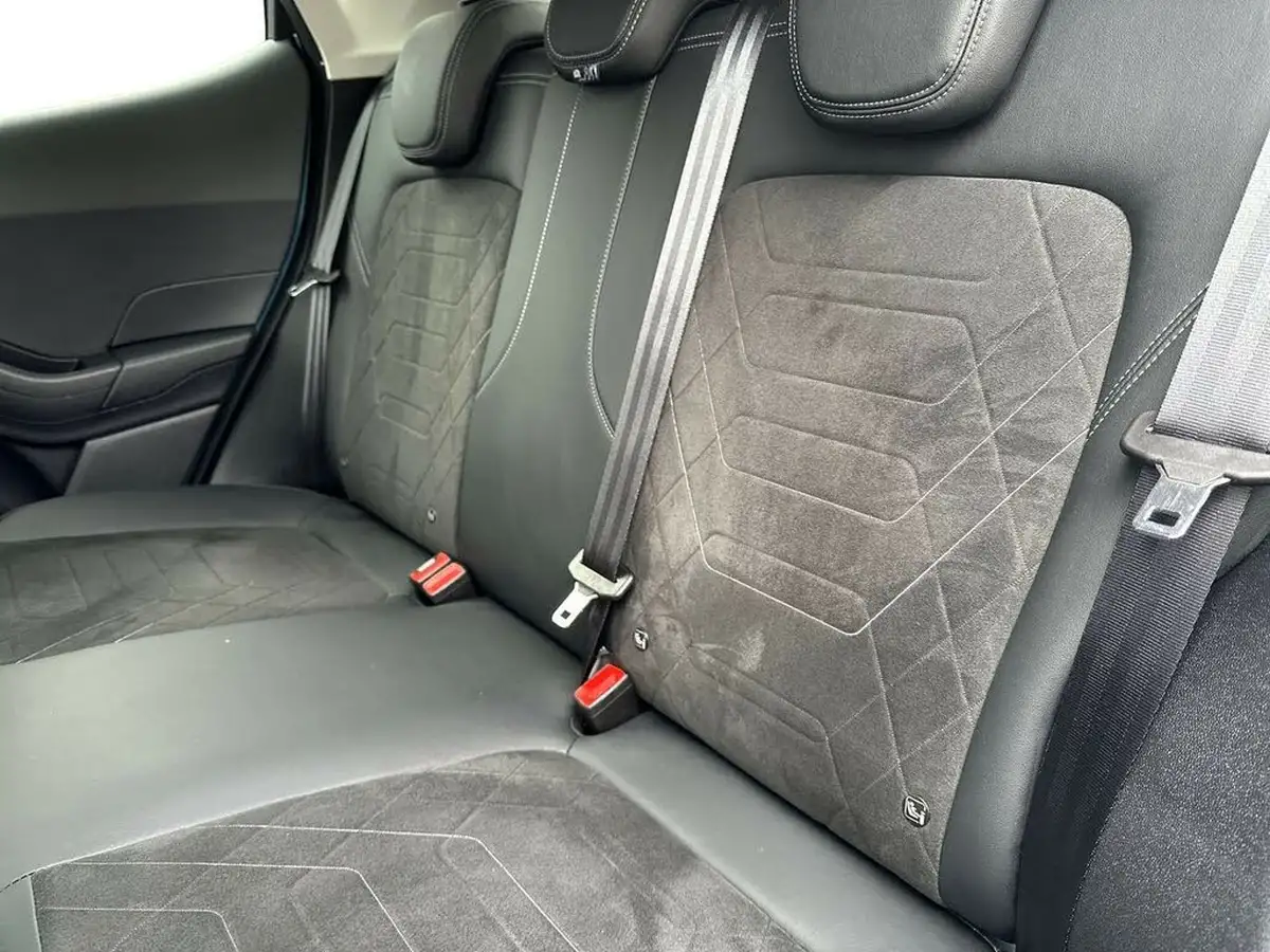2022-ford-fiesta-10t-titanium-vignale-125ps-hybrid-mhev-powershift-big-13
