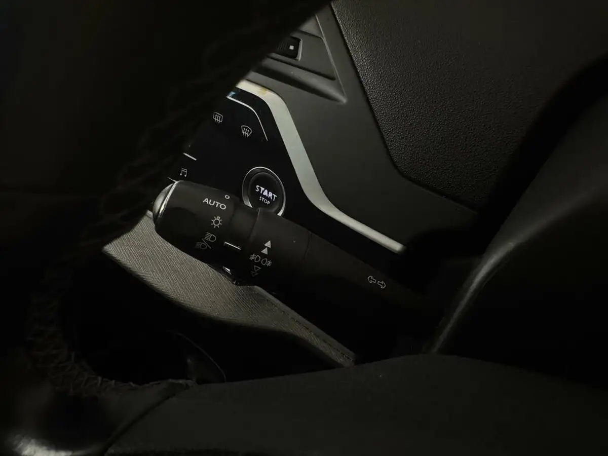 2019-citroen-grand-c4-spacetourer-12-puretech-flair-big-38