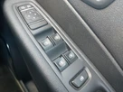 2018-renault-captur-09-tce-iconic-small-13