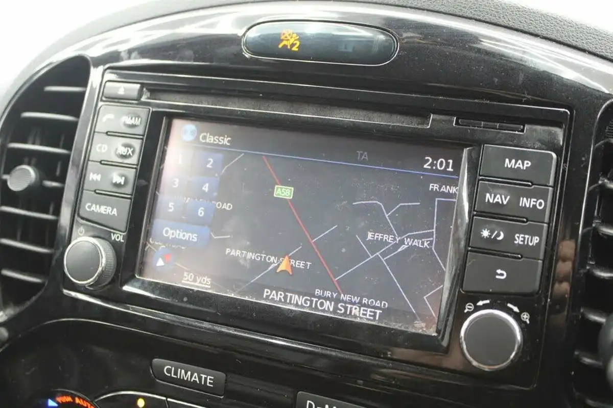 2014-nissan-juke-15dci-tekna-110ps-big-28