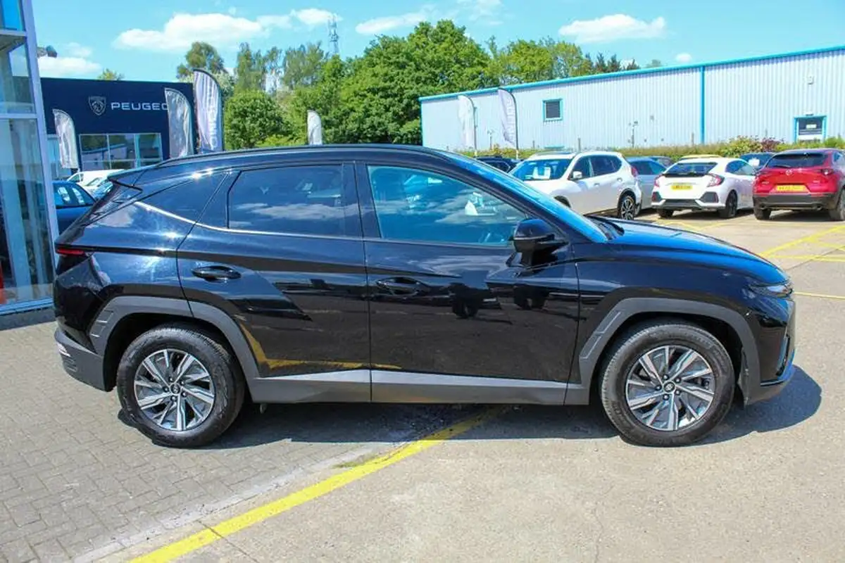 2022-hyundai-tucson-16-t-gdi-se-connect-150ps-big-11