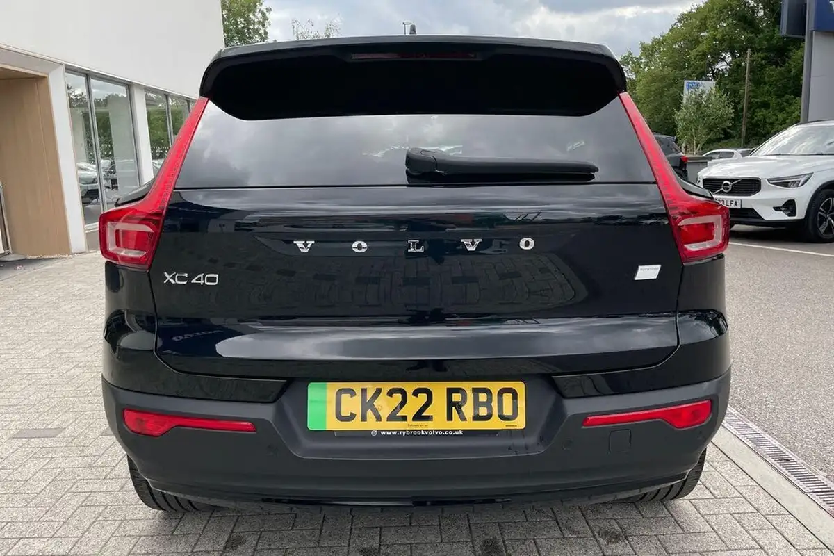 2022-volvo-xc40-e-recharge-plus-228bhp-big-7