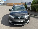 2015-dacia-sandero-stepway-09-laureate-small-3