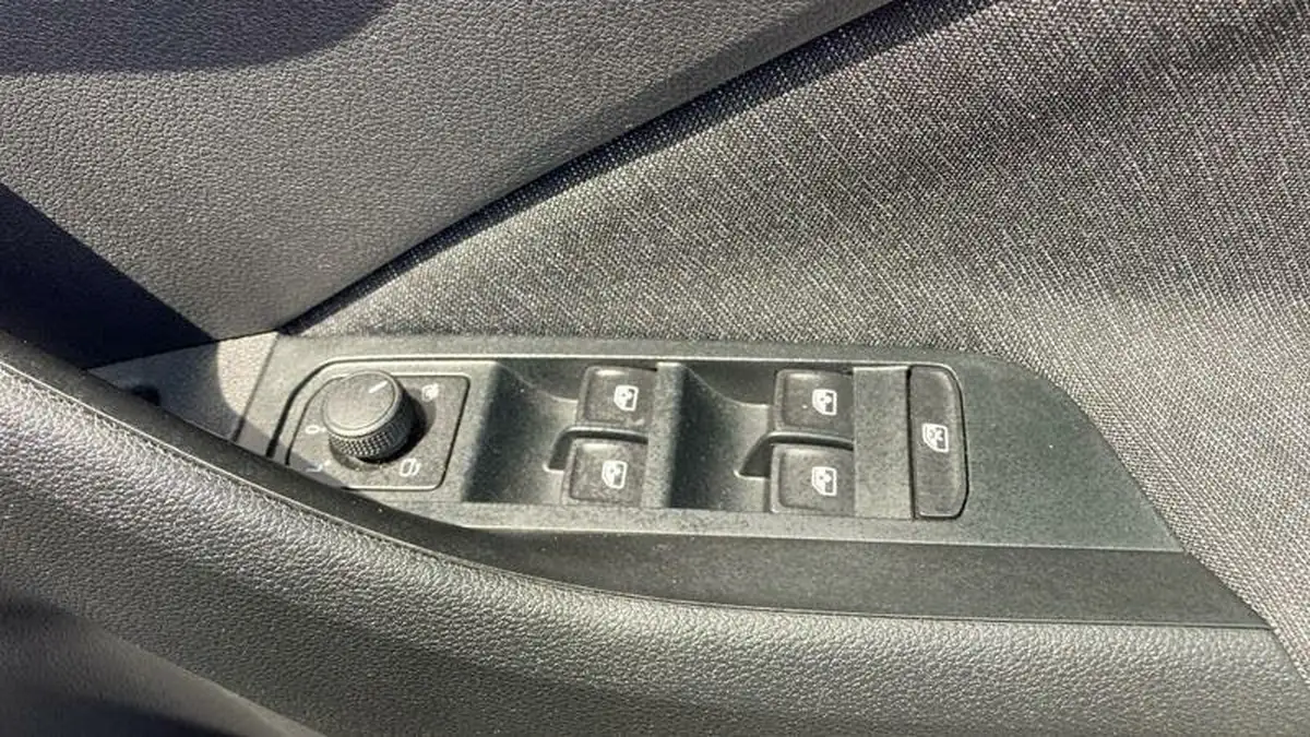 2022-skoda-kamiq-15-tsi-se-l-executive-dsg-big-14