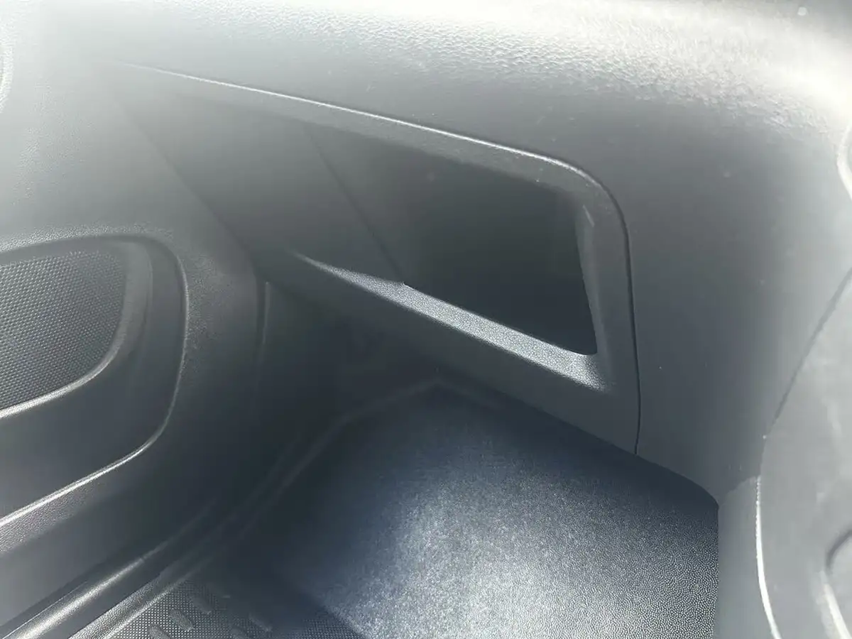 2021-peugeot-partner-15-bluehdi-1000-professional-premium-100pseu6d-big-39