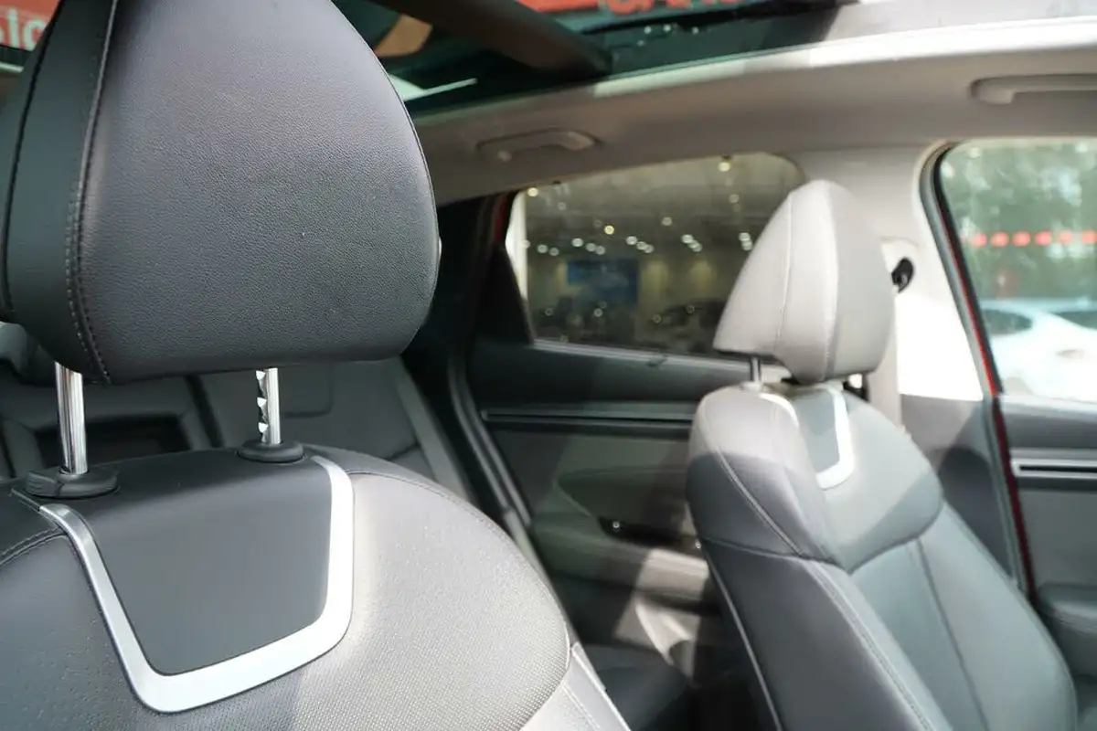 2022-hyundai-tucson-16-t-gdi-ultimate-150ps-big-19