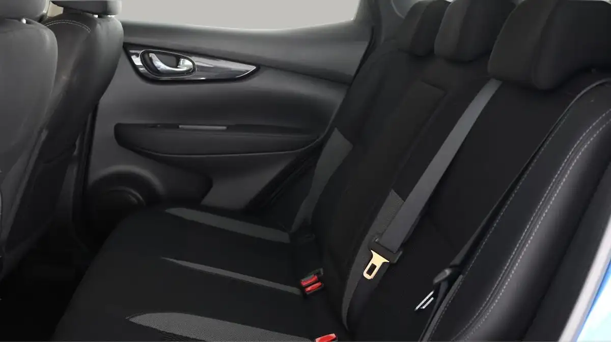 2019-nissan-qashqai-15dci-acenta-premium-17in-alloys-dct-big-16