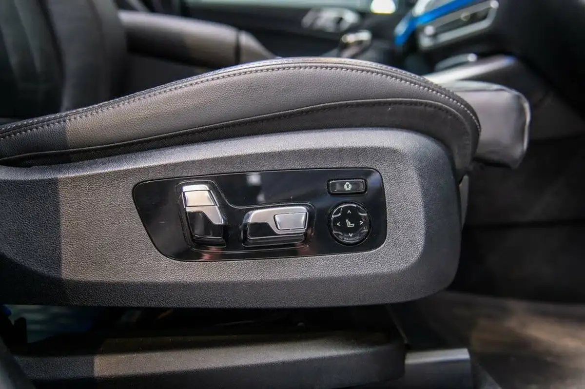 2022-bmw-x5-30-xdrive-45e-m-sport-394bhp-big-6