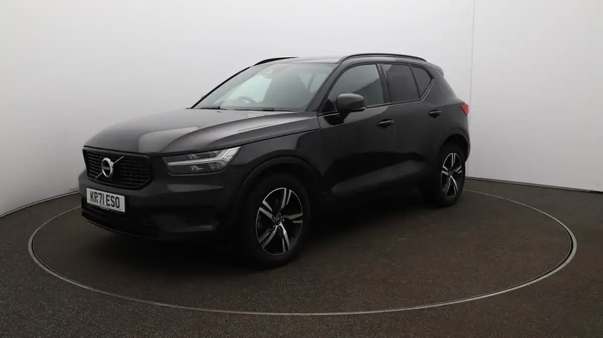 2022-volvo-xc40-20-b4-r-design-big-67