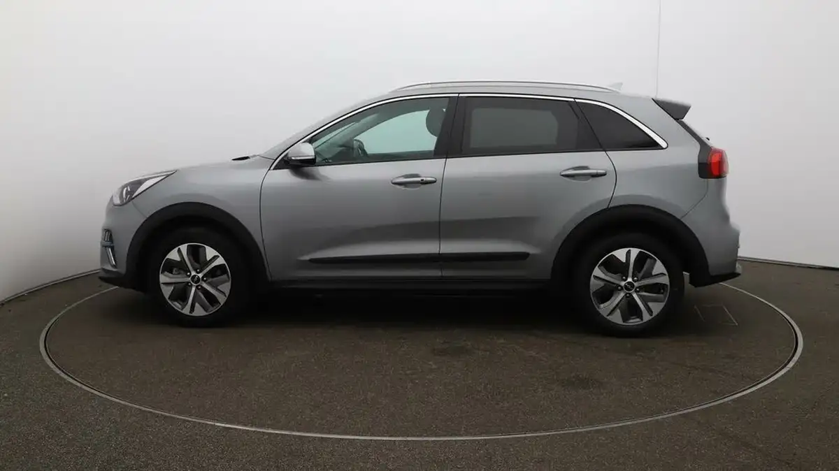 2022-kia-niro-ev-e-2-big-65
