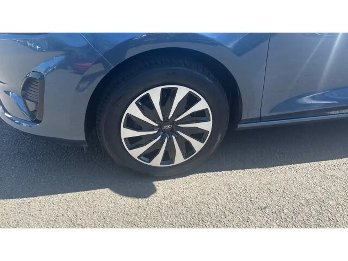 2023-ford-fiesta-10t-titanium-100ps-big-24