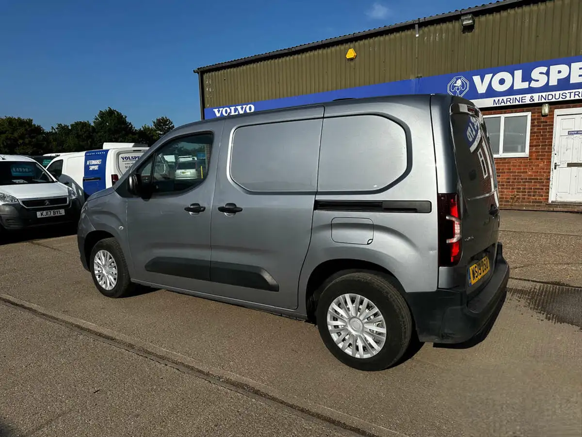 2019-vauxhall-combo-16cdti-edition-2000-100pseu6-big-6
