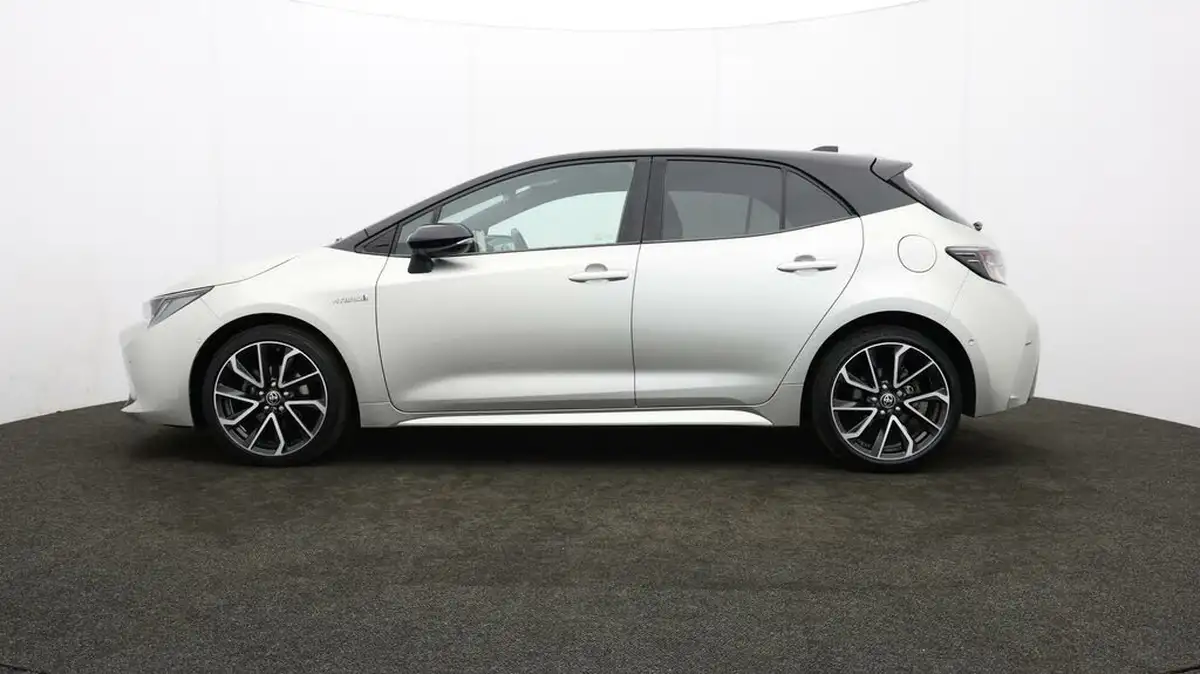 2020-toyota-corolla-18-vvt-i-excel-trk-hatchback-big-68