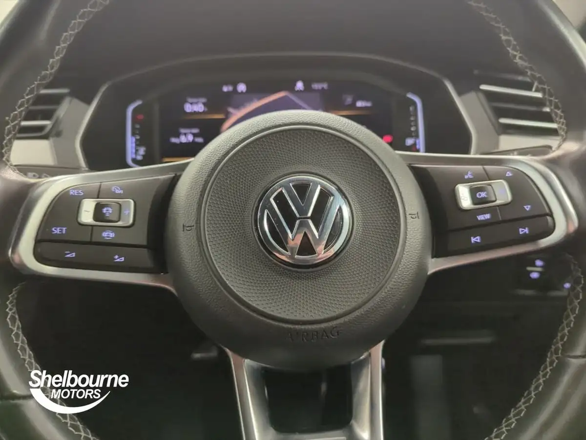 2019-volkswagen-arteon-big-14