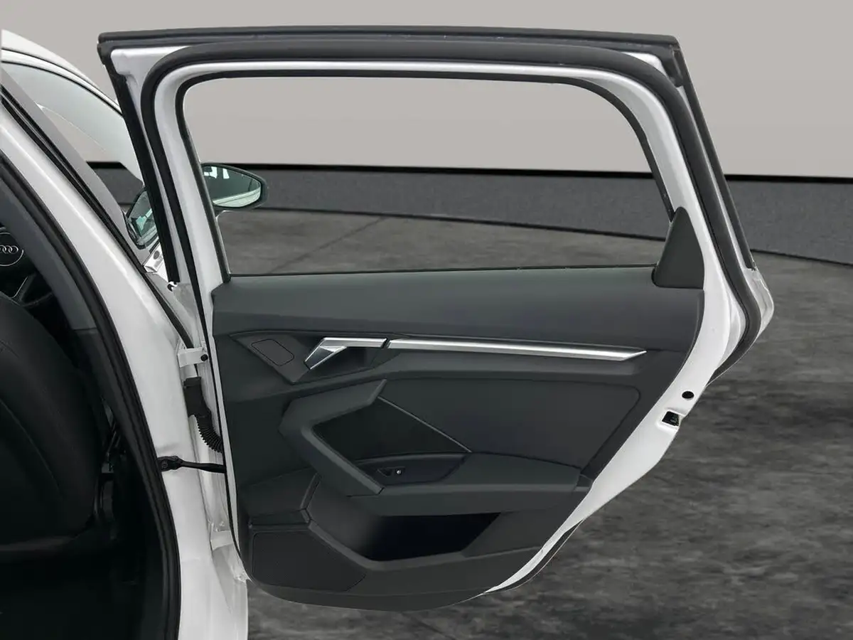 2021-audi-a3-10-30-tfsi-sportback-5d-big-24