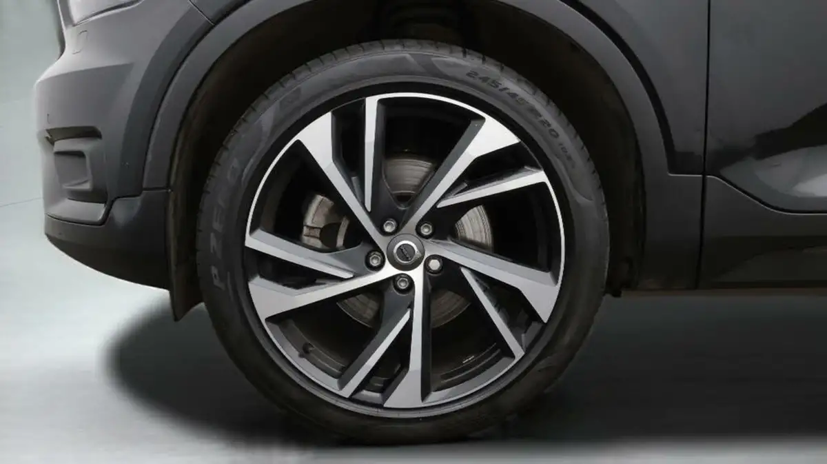 2021-volvo-xc40-20-b4-r-design-pro-197bhp-awd-geartronic-big-18
