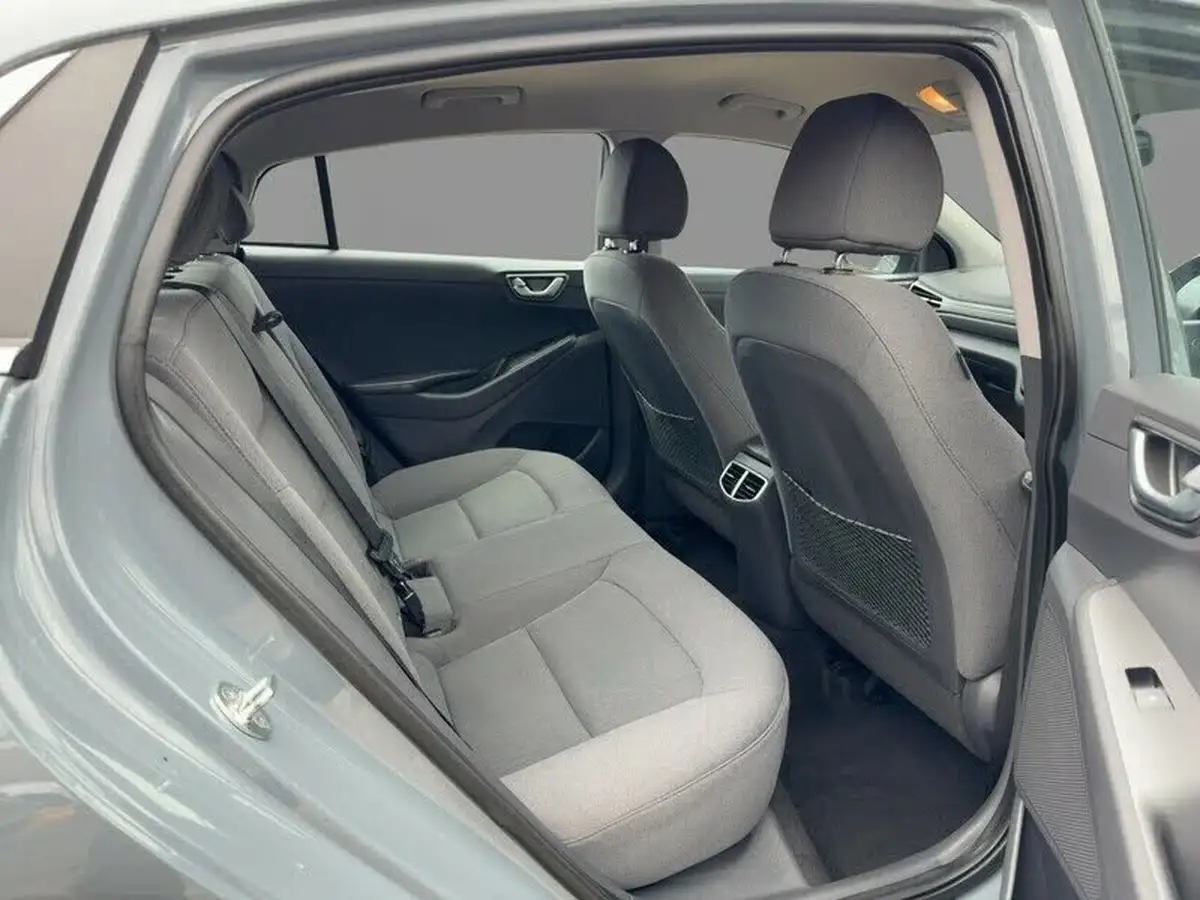 2021-hyundai-ioniq-e-premium-electric-100kw-big-22
