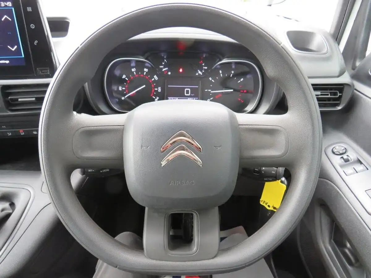 2022-citroen-berlingo-15bluehdi-1000-enterprise-pro-100pseu6d-big-8