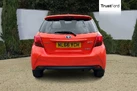 2016-toyota-yaris-15-vvt-i-orange-edition-hybrid-small-6