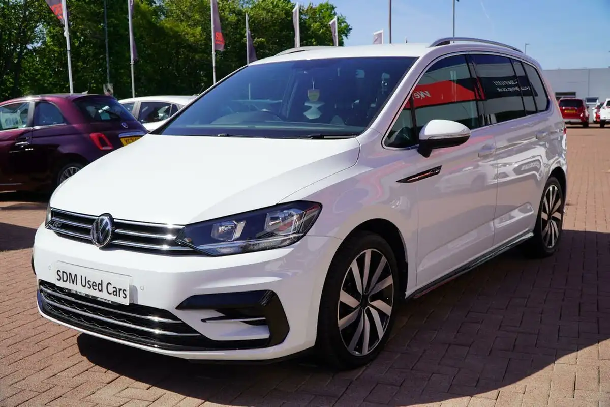 2019-volkswagen-touran-15-tsi-r-line-dsg-big-2