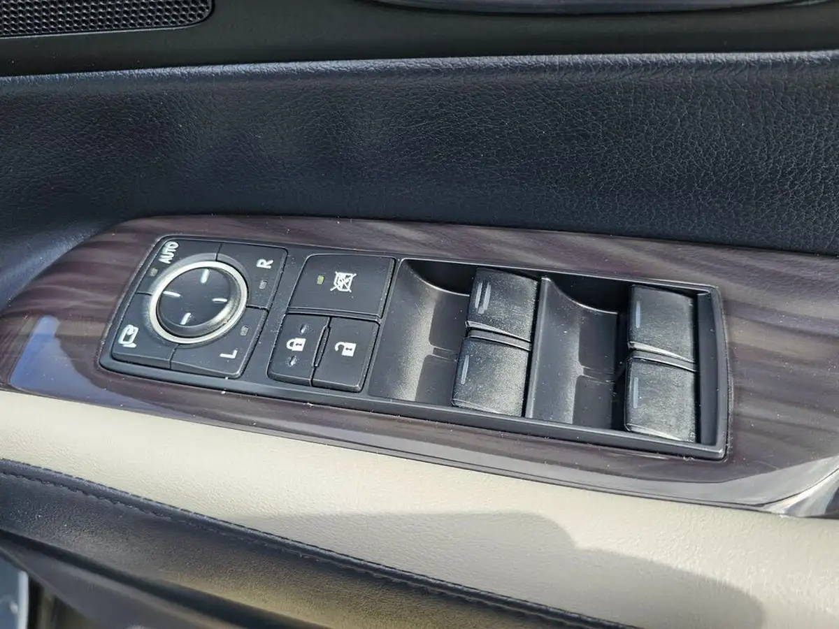 2011-lexus-rx-450h-35-se-i-4x4-big-54