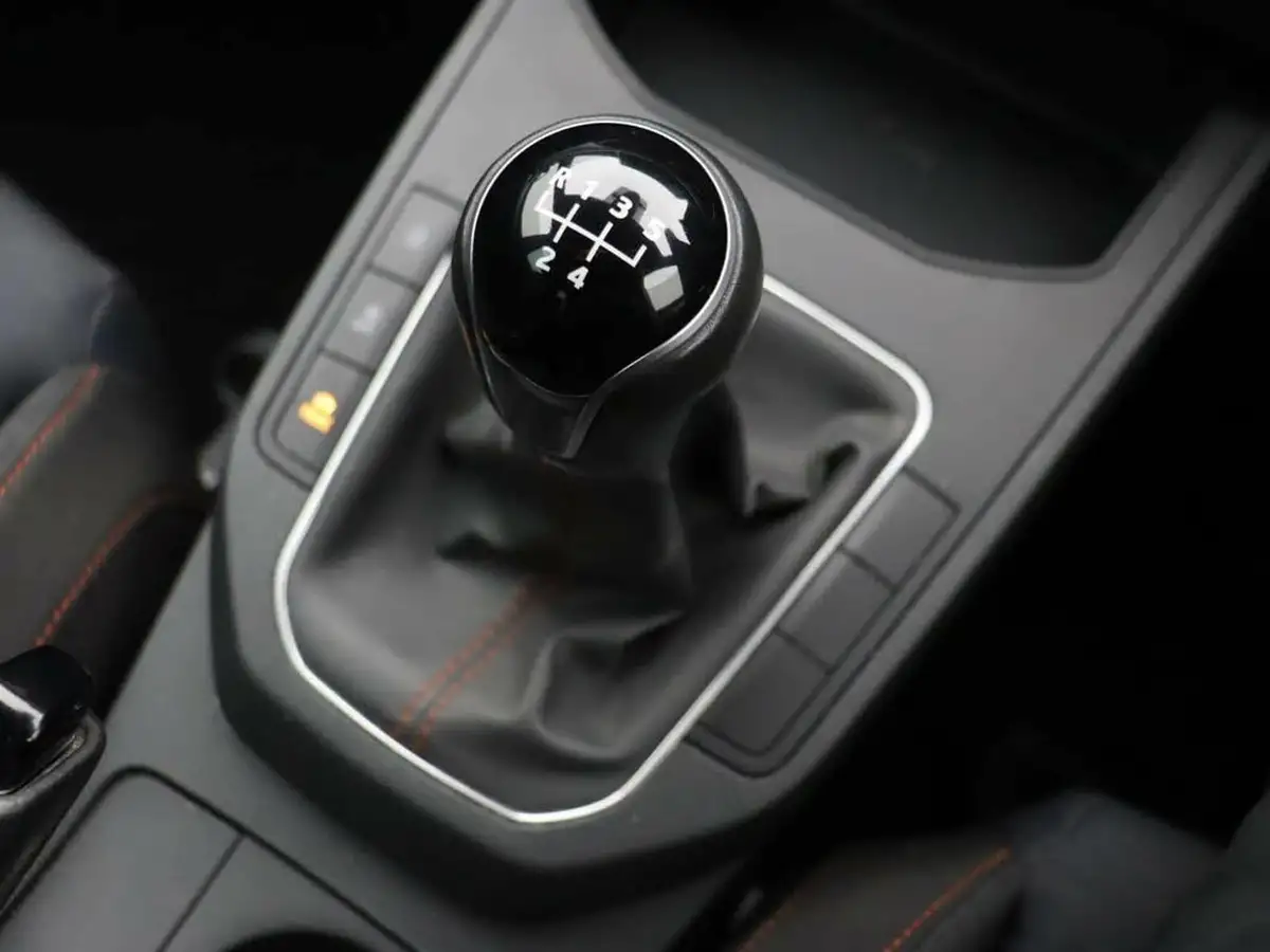 2022-seat-ibiza-10-tsi-fr-95ps-big-30