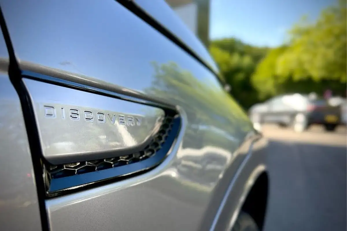 2022-land-rover-discovery-sport-20-p250-r-dynamic-hse-big-13