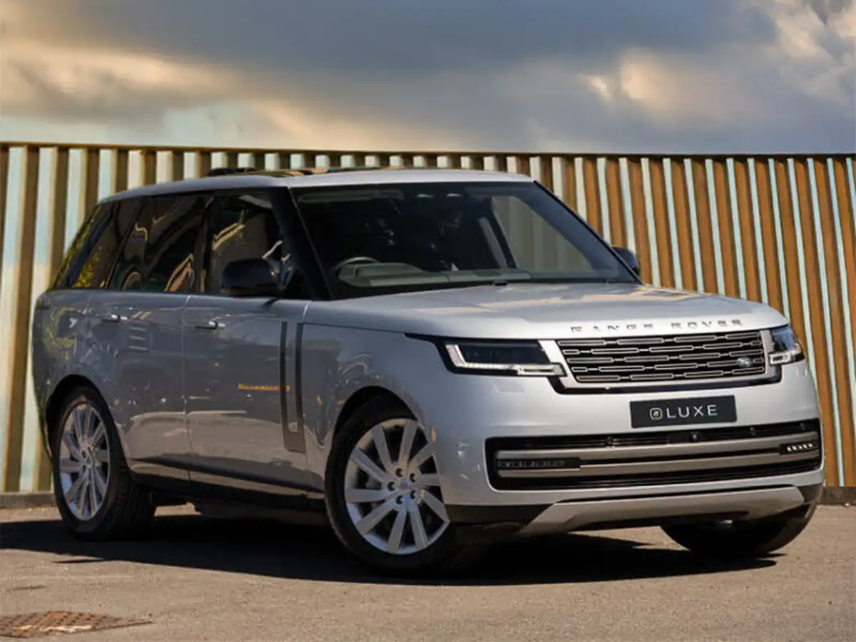 2022-land-rover-range-rover-30-p440e-se-big-13