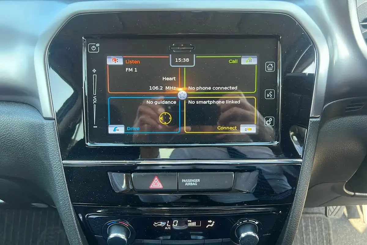 2022-suzuki-vitara-14-boosterjet-sz-t-big-13