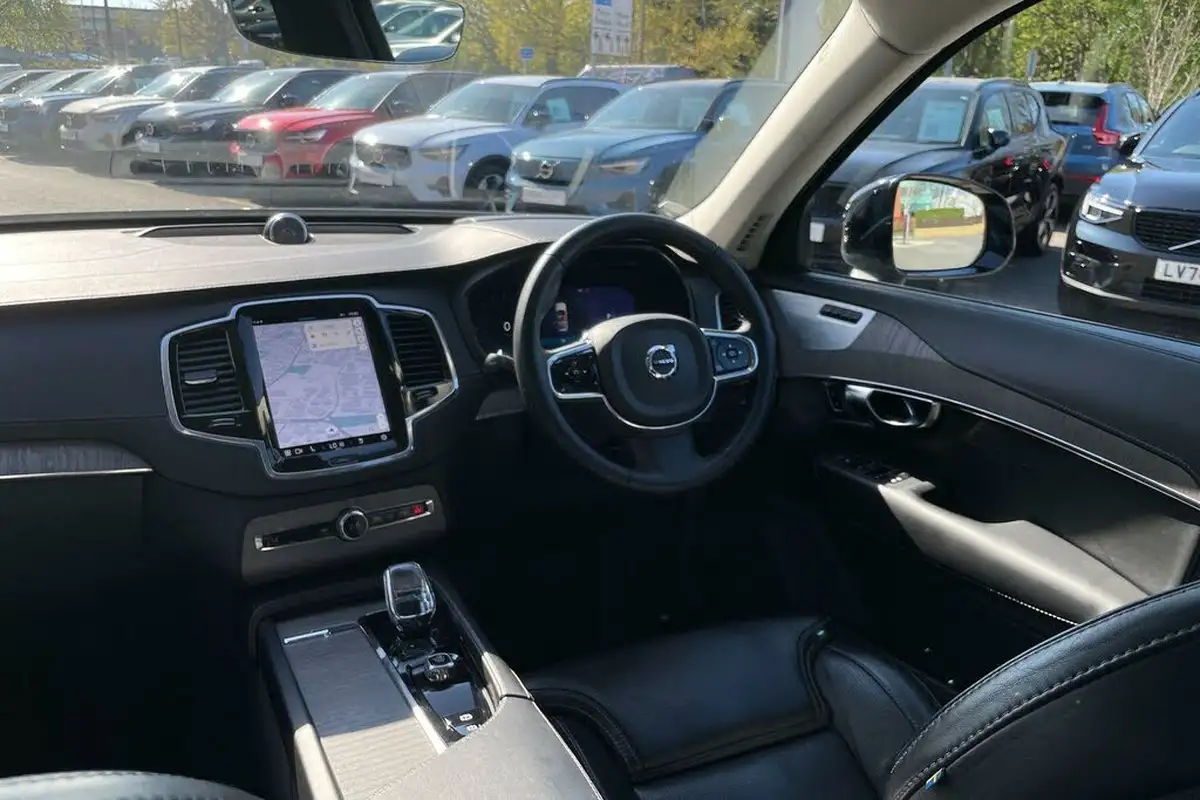 2022-volvo-xc90-20-b5-ultimate-big-33