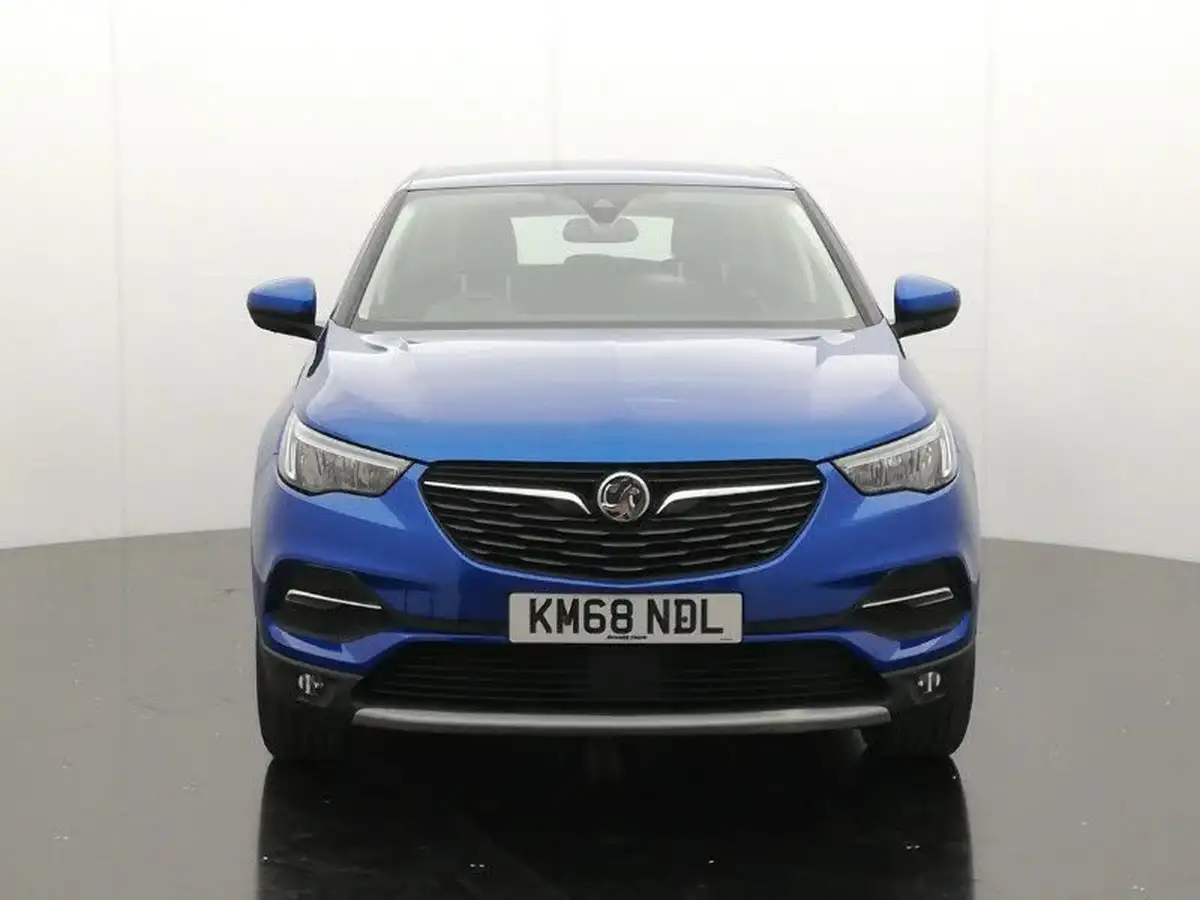 2018-vauxhall-grandland-x-12-tech-line-nav-130ps-big-18