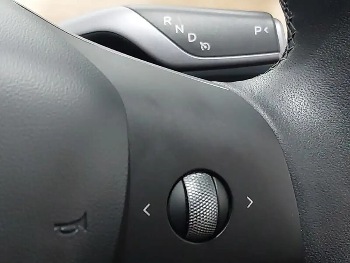 2021-tesla-model-3-e-long-range-awd-big-12