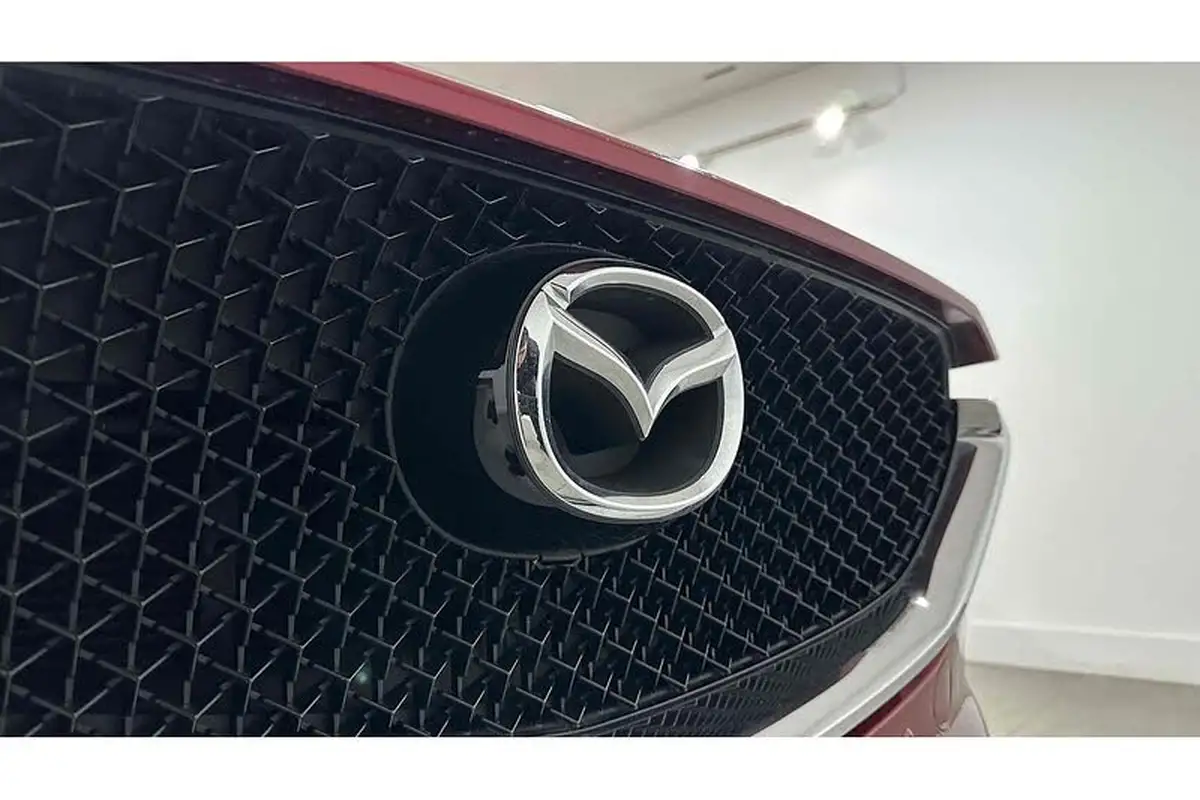 2017-mazda-cx-5-20-sport-nav-big-19
