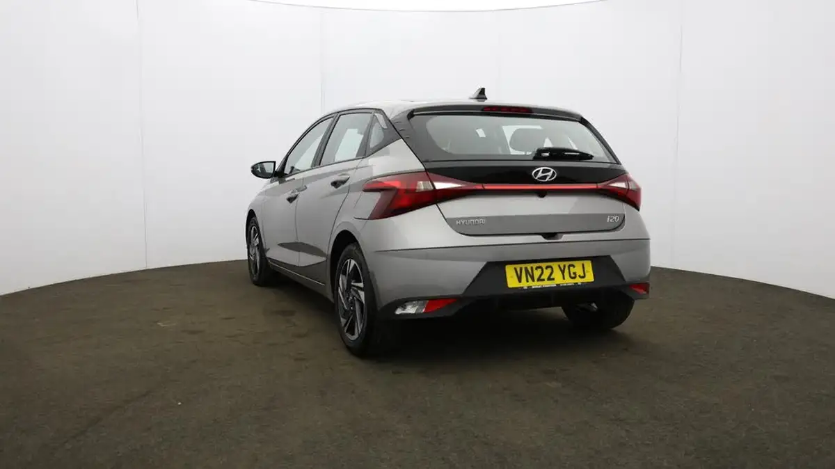 2022-hyundai-i20-10-t-gdi-se-connect-eclutch-imt-big-33