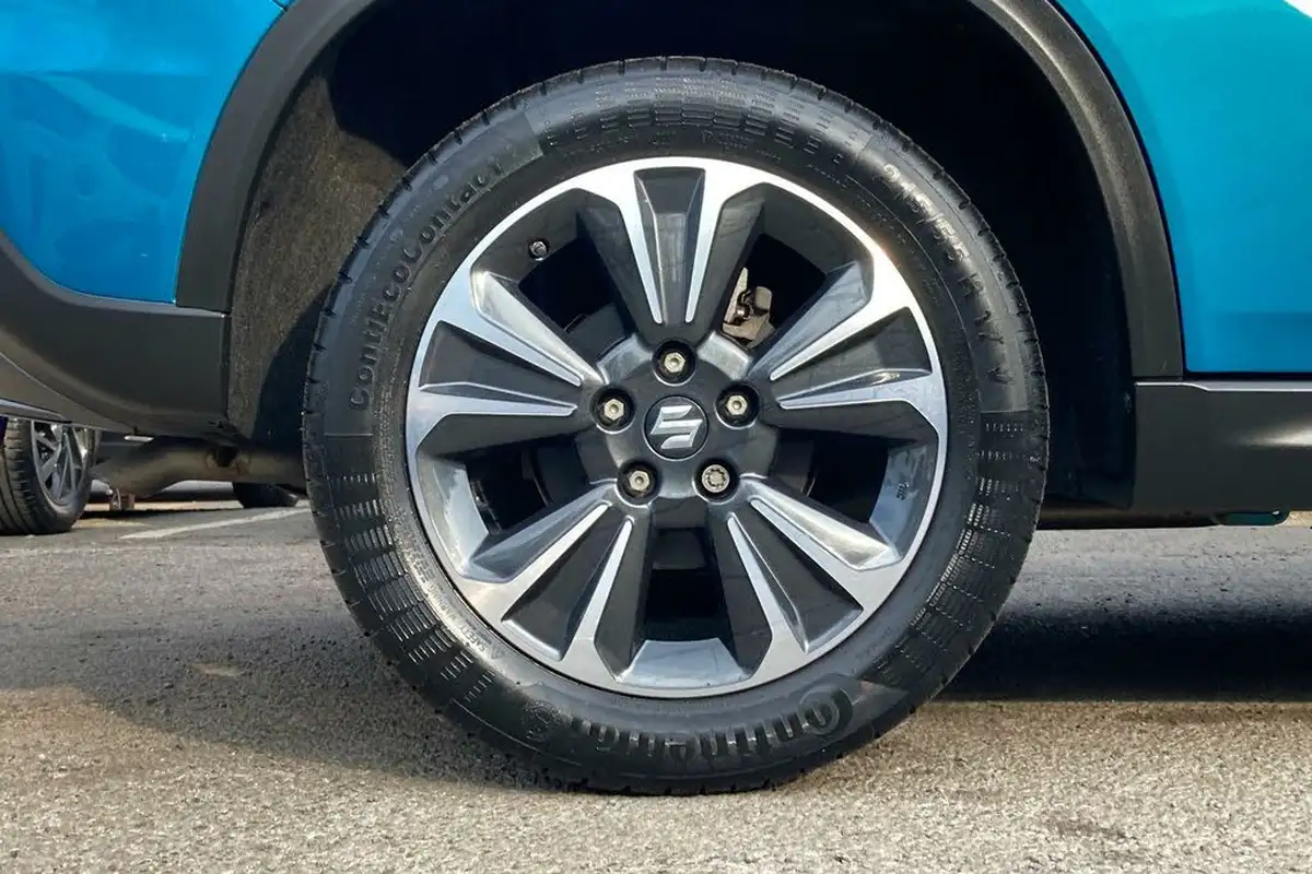 2019-suzuki-vitara-14-boosterjet-sz5-allgrip-big-25