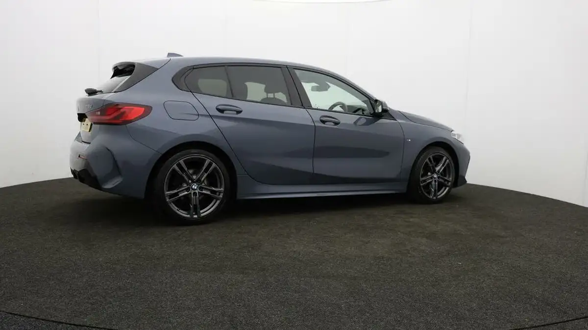 2019-bmw-1-series-15td-116d-m-sport-114bhp-5d-dct-big-31