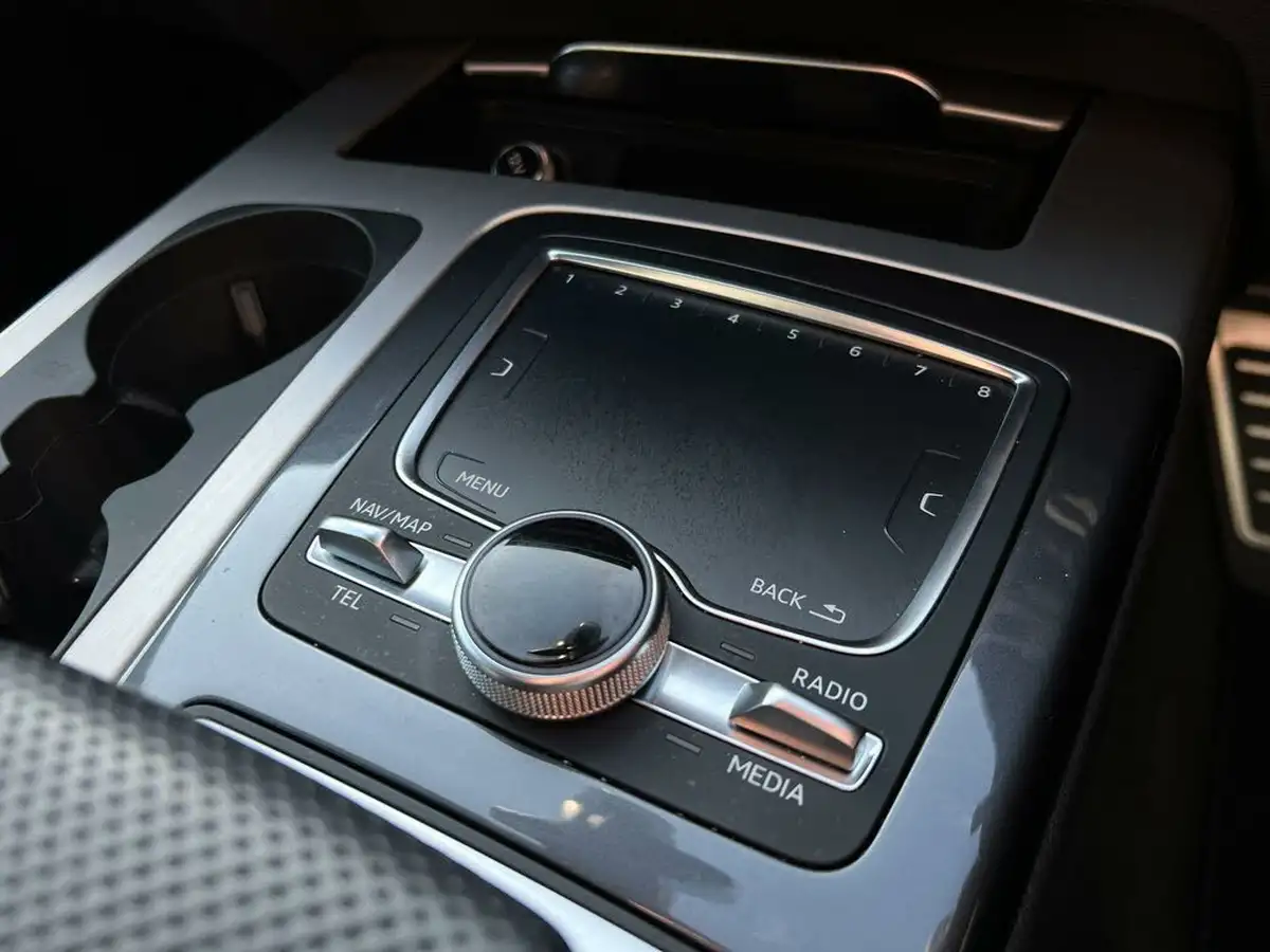 2019-audi-q7-30-50-tdi-s-line-ss-big-32