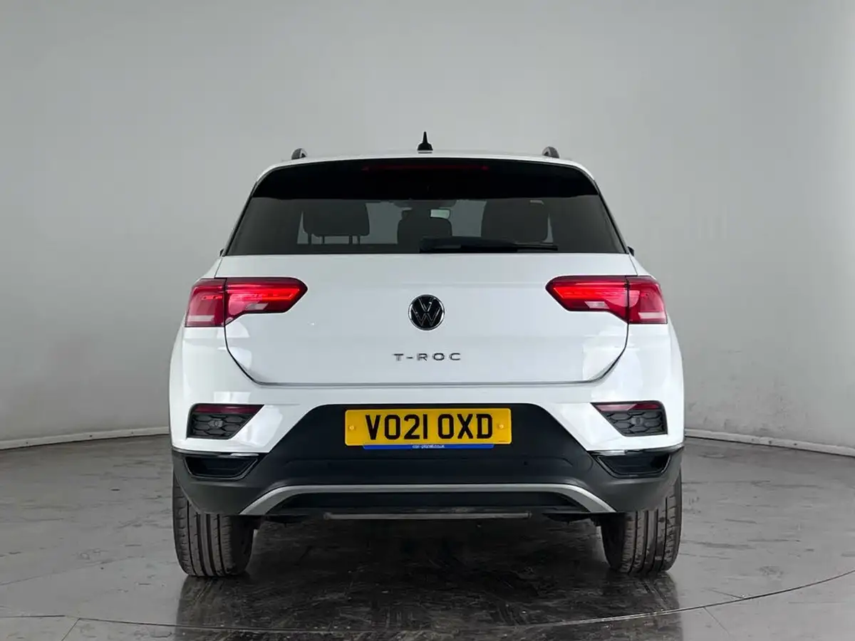 2021-volkswagen-t-roc-15-tsi-black-edition-dsg-big-4