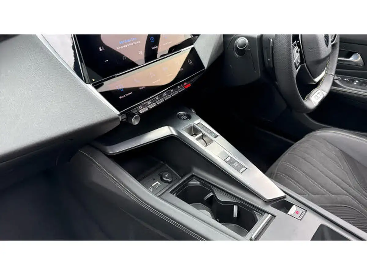 2023-peugeot-308-16-puretech-gt-180ps-big-12