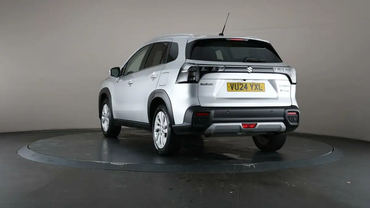 2024-suzuki-s-cross-14-boosterjet-motion-big-46
