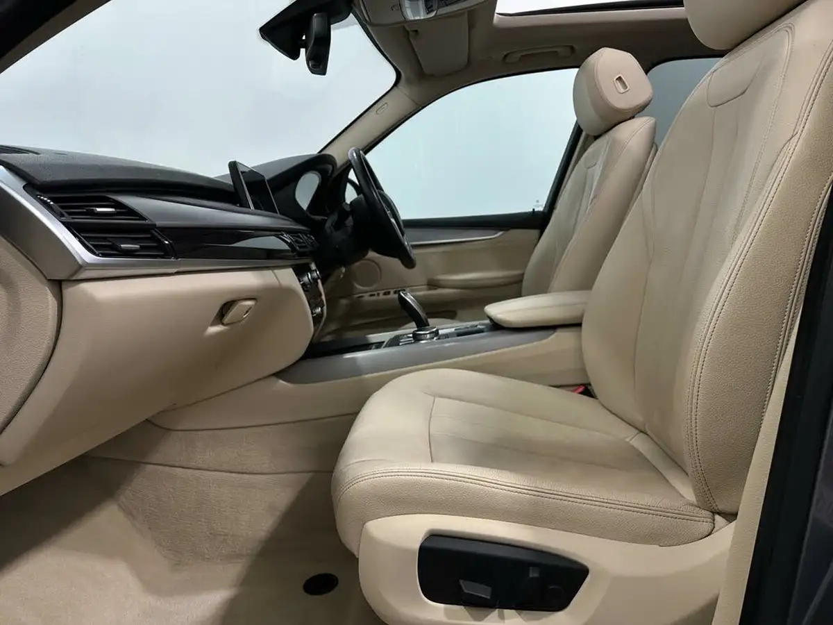 2017-bmw-x5-44-xdrive50i-se-big-31
