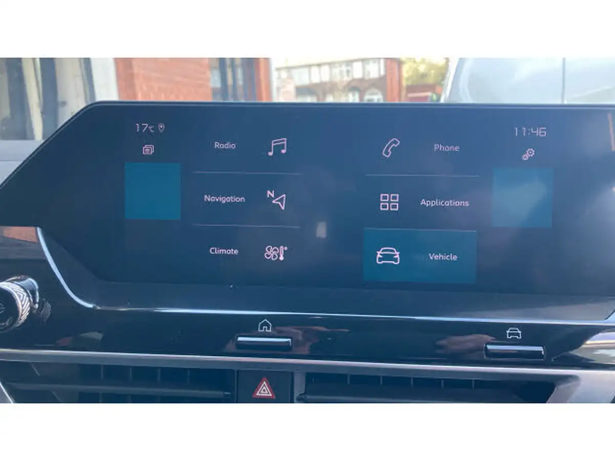 2022-citroen-c4-12-puretech-shine-130ps-big-11