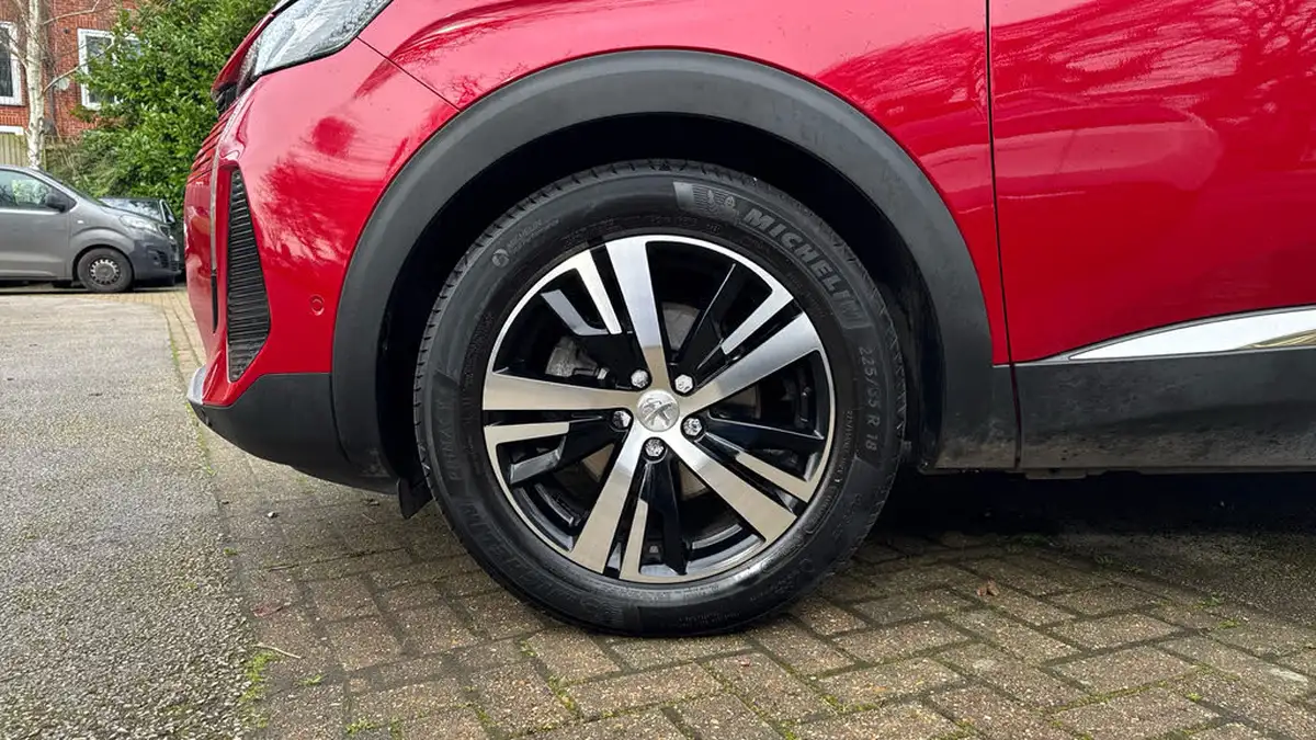 2021-peugeot-3008-suv-12-puretech-gt-eat8-big-16