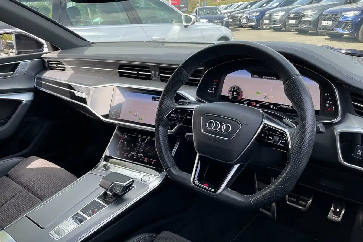 2019-audi-a7-30-45-tdi-s-line-big-35