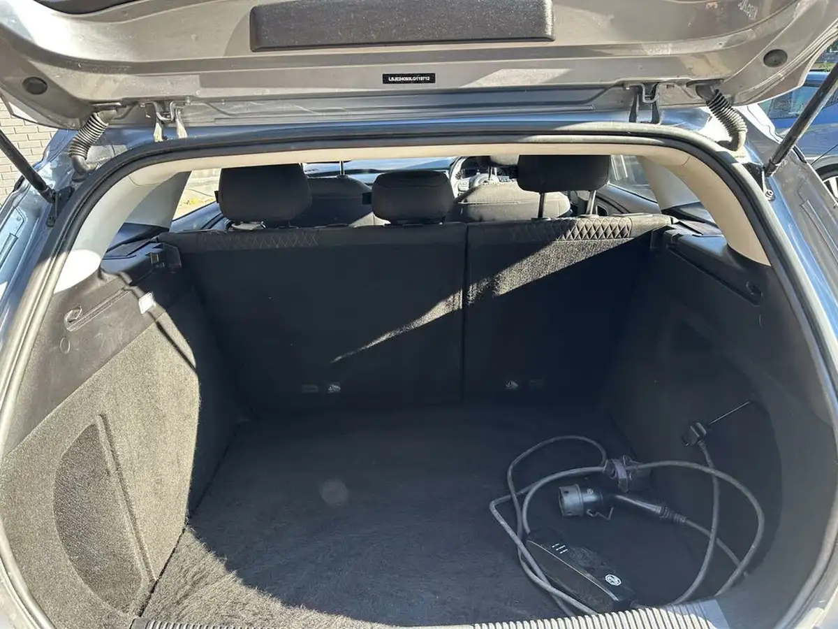 2021-mg-mg5-e-excite-ev-big-25