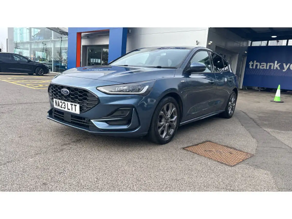 2023-ford-focus-10t-st-line-125ps-hatchback-big-49