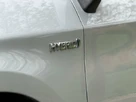 2014-toyota-prius-small-57