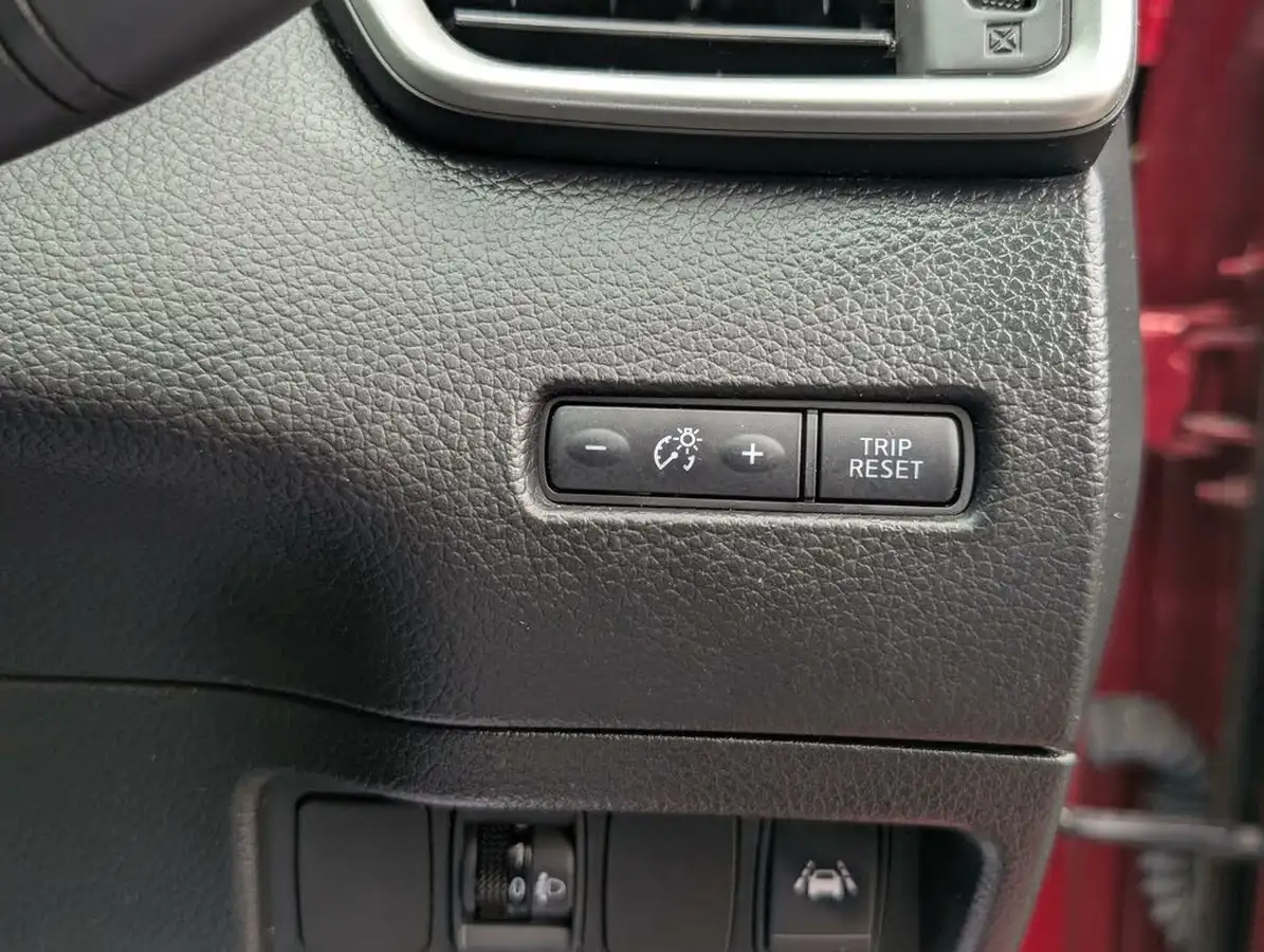 2016-nissan-qashqai-12-n-tec-big-48